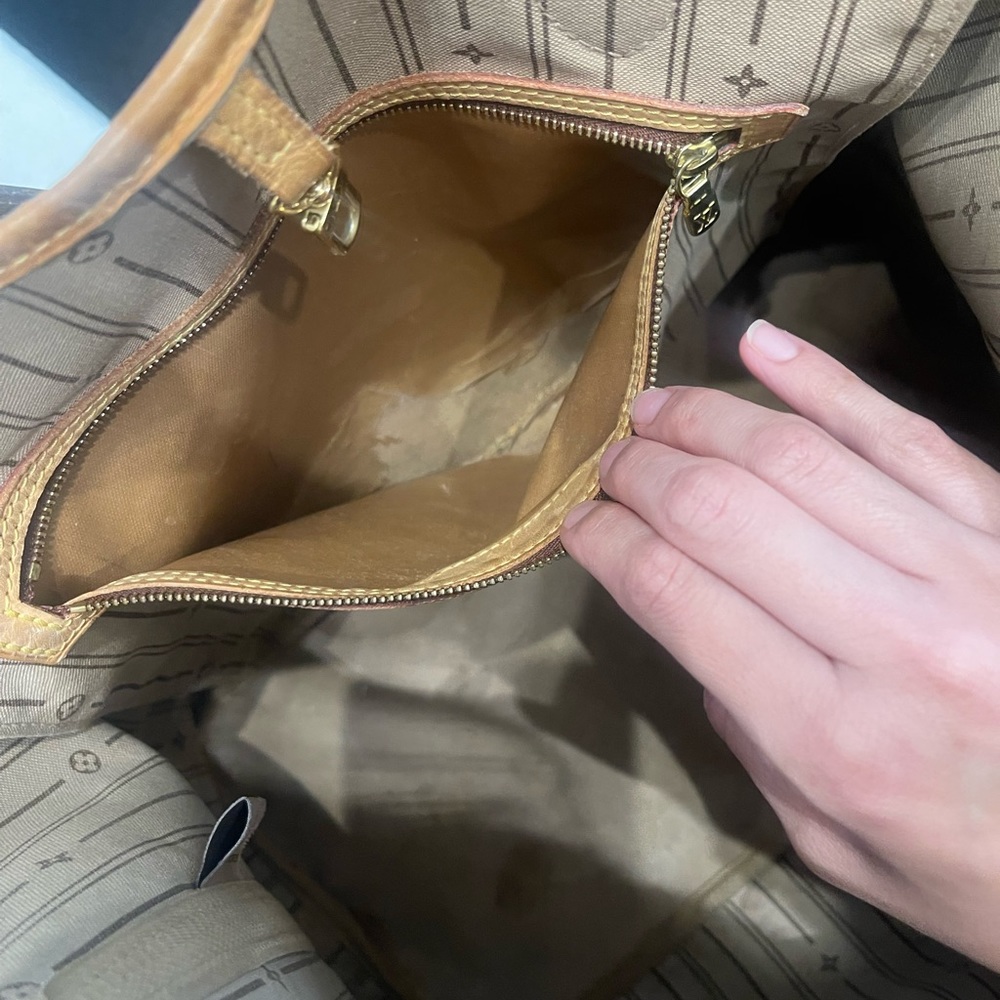 Louis Vuitton never full - Picture 5 of 7